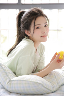 隔壁女邻居